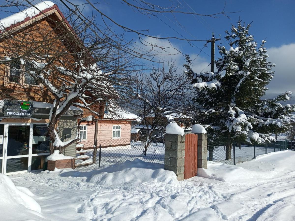 У Андрушка Hotel Vorokhta Eksteriør billede
